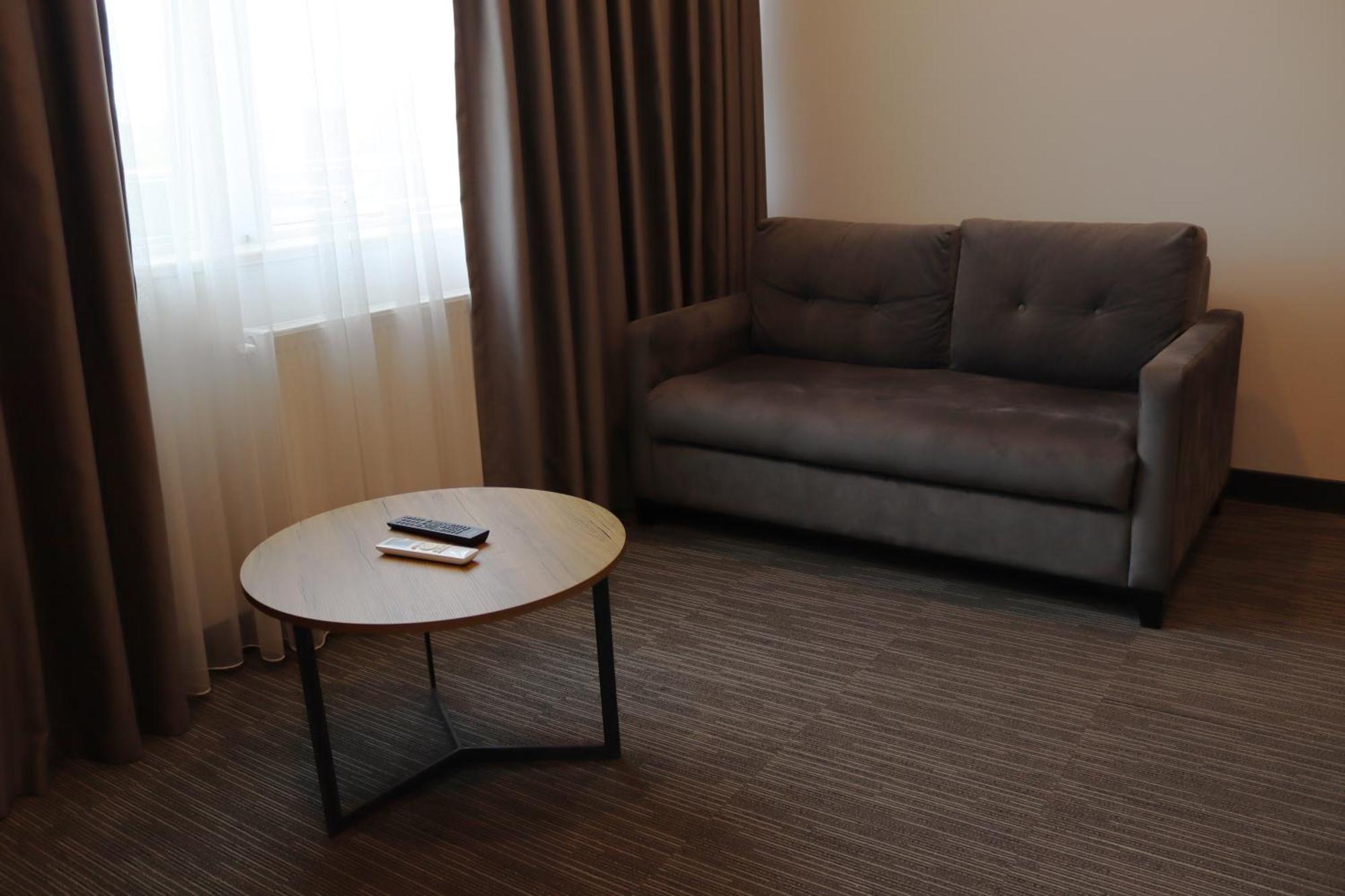 Home Plus Hotel Istanbul Exteriör bild