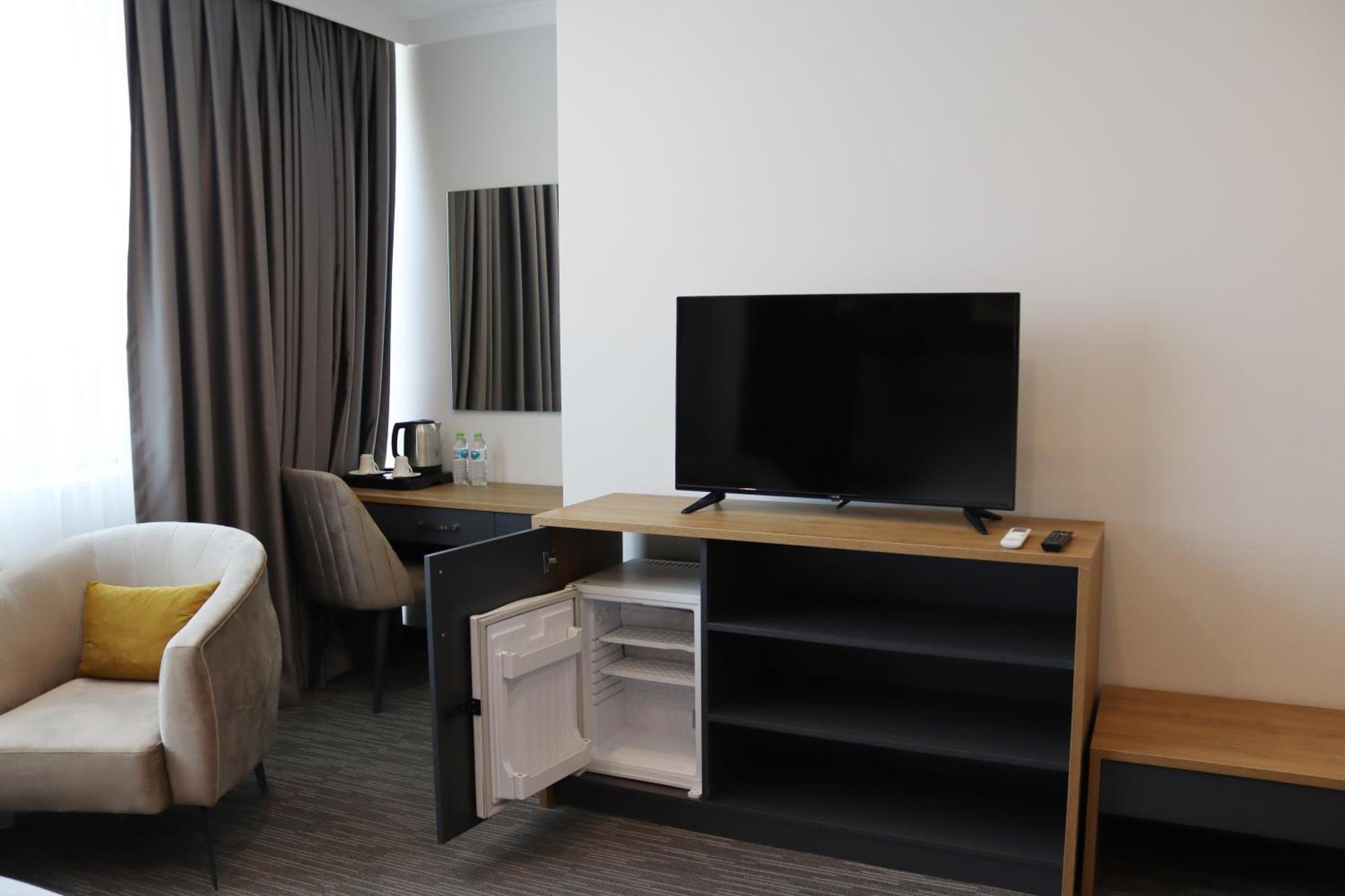 Home Plus Hotel Istanbul Exteriör bild